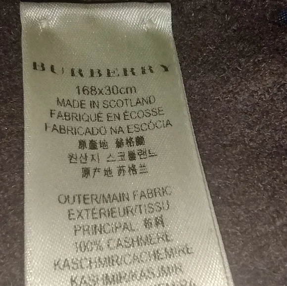 Burberry Giant icon check scarf